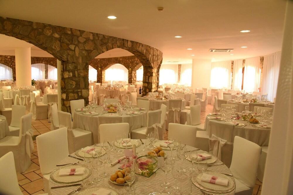 Hotel Delle Stelle Beach Resort Sangineto Extérieur photo
