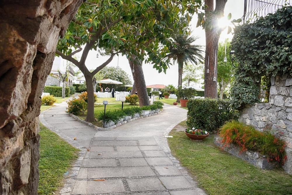 Hotel Delle Stelle Beach Resort Sangineto Extérieur photo