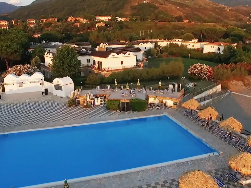 Hotel Delle Stelle Beach Resort Sangineto Extérieur photo